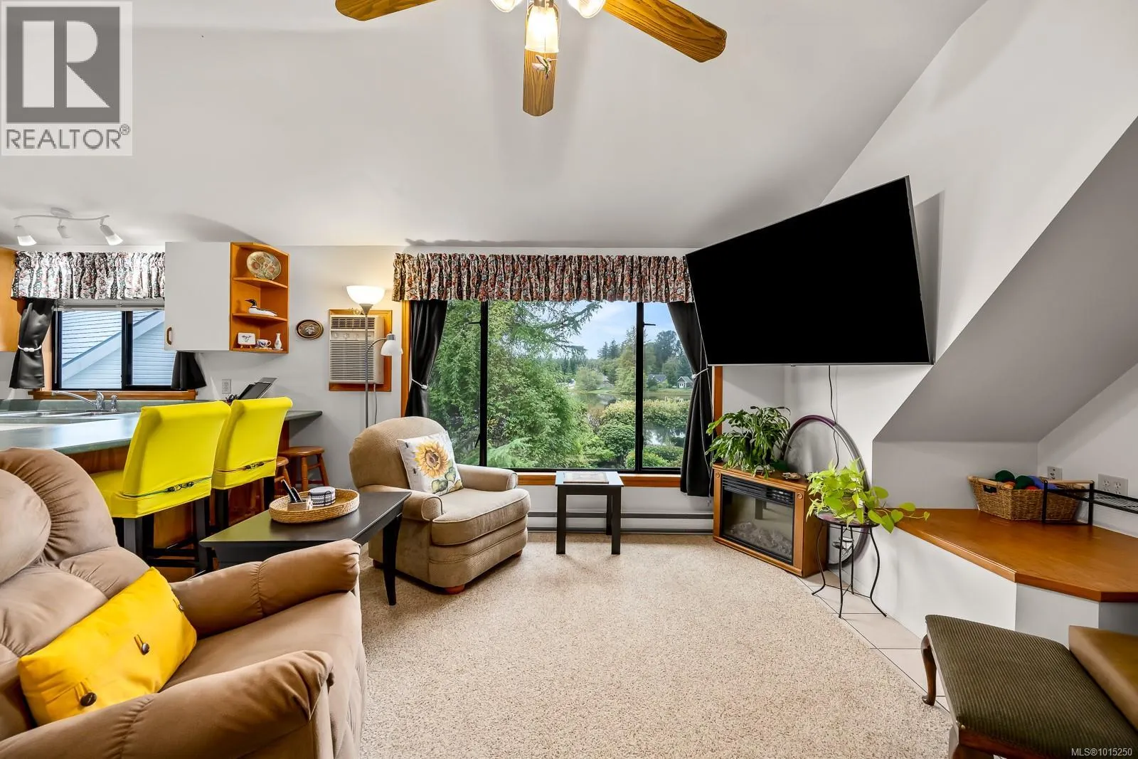 9386 Martin Park Dr