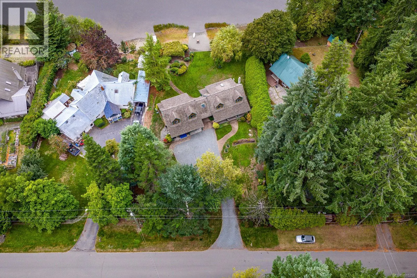 9386 Martin Park Dr