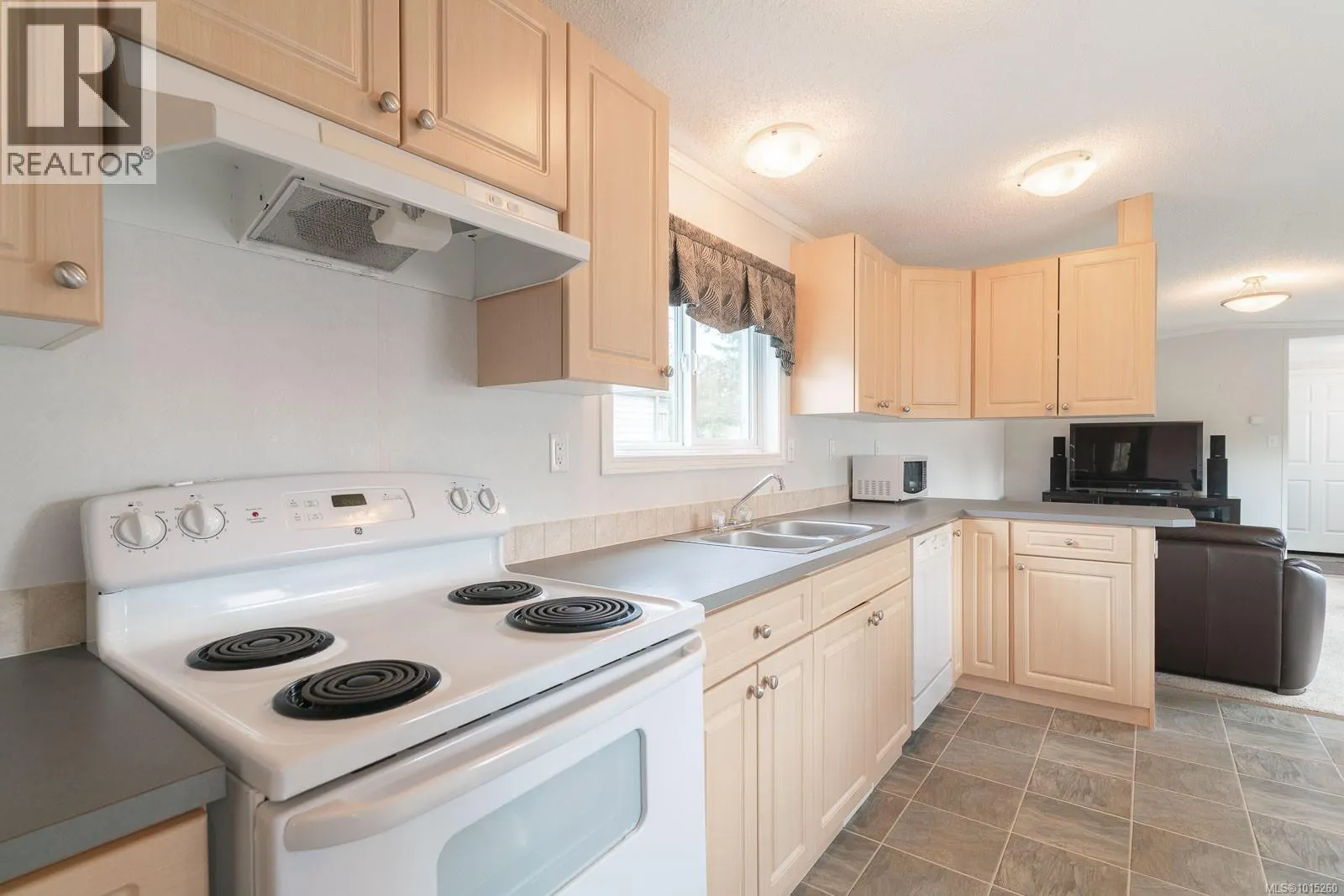B 10860 Chemainus Rd