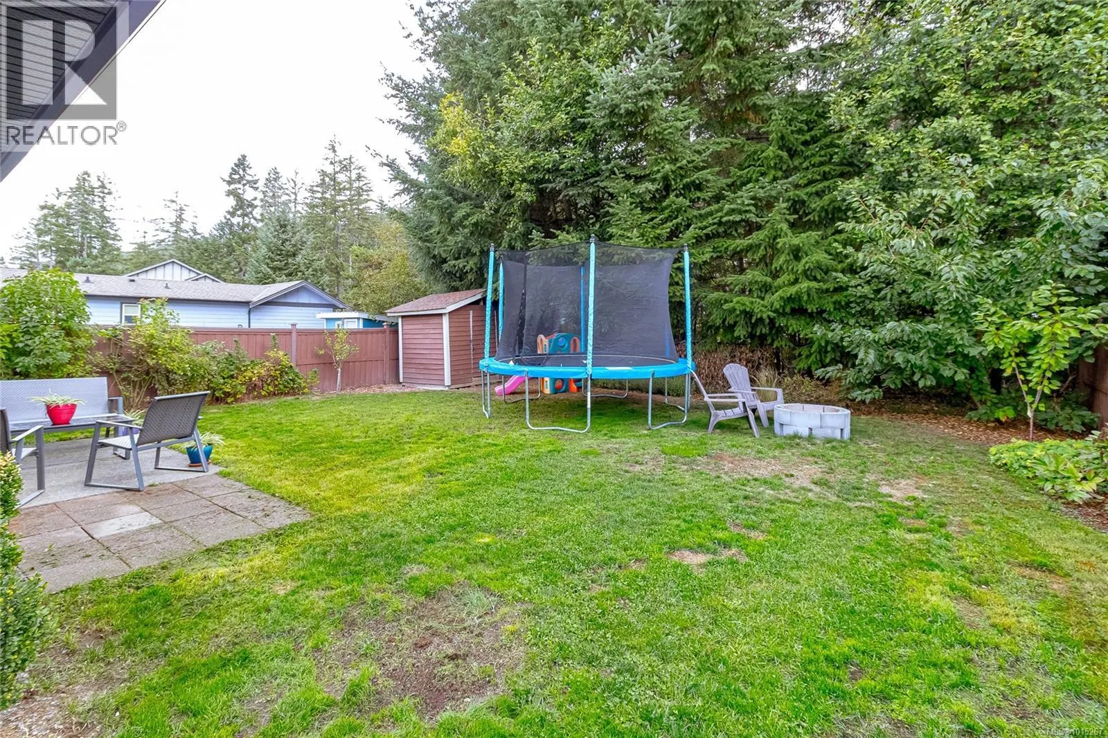 1043 Skylar Cir