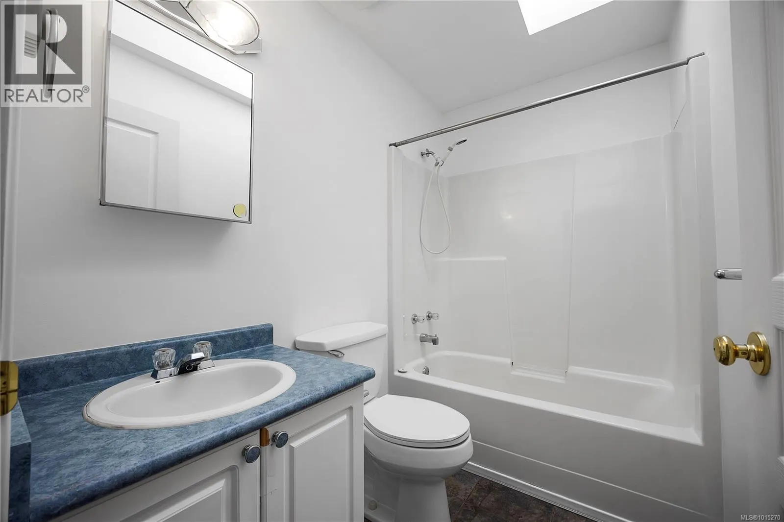 1090 St. David Cres