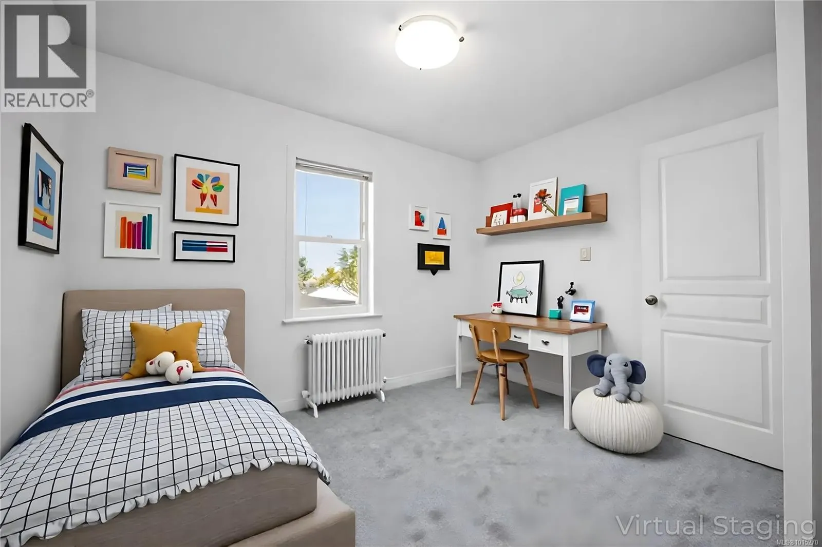 1090 St. David Cres