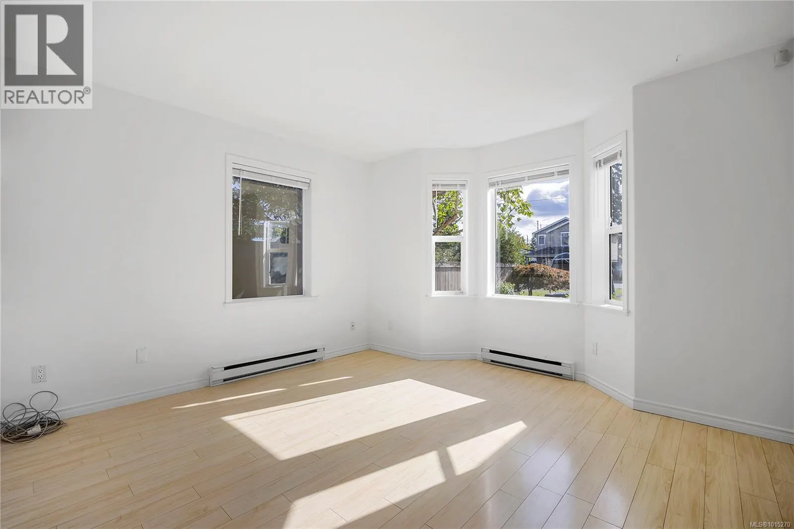 1090 St. David Cres