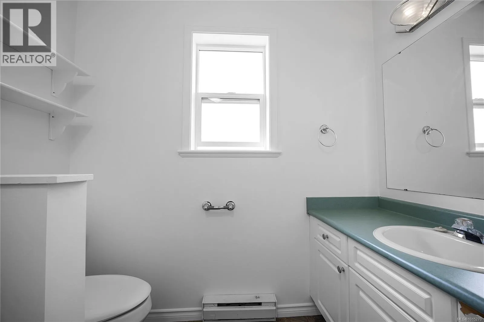 1090 St. David Cres