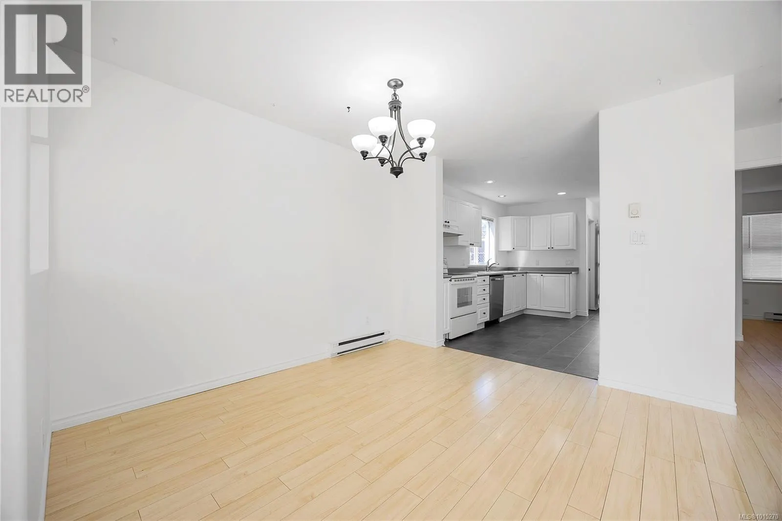 1090 St. David Cres