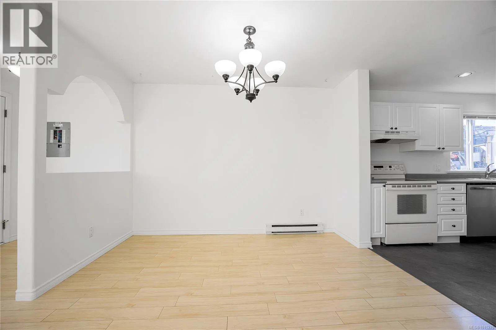 1090 St. David Cres