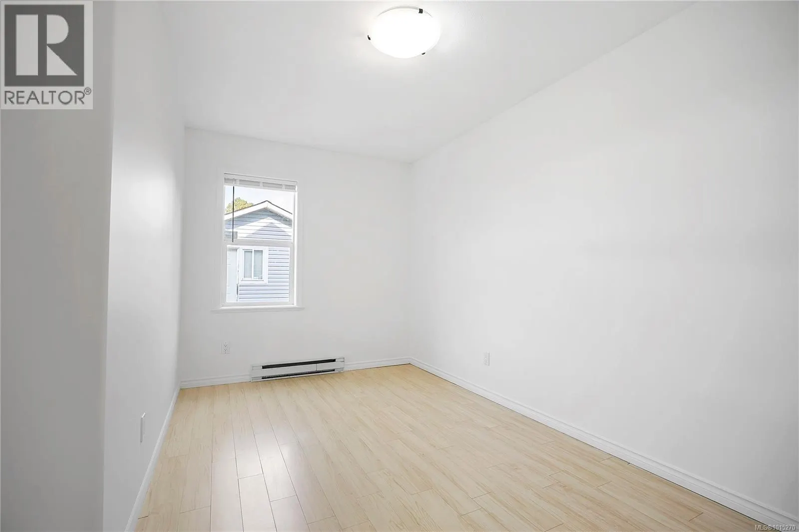 1090 St. David Cres