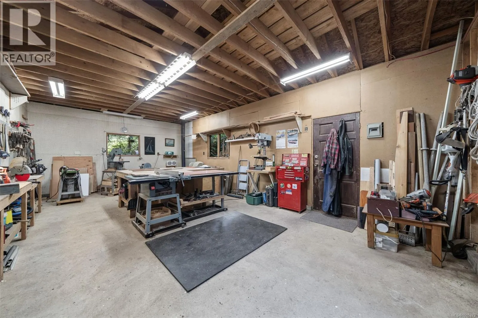 2295 King Rd