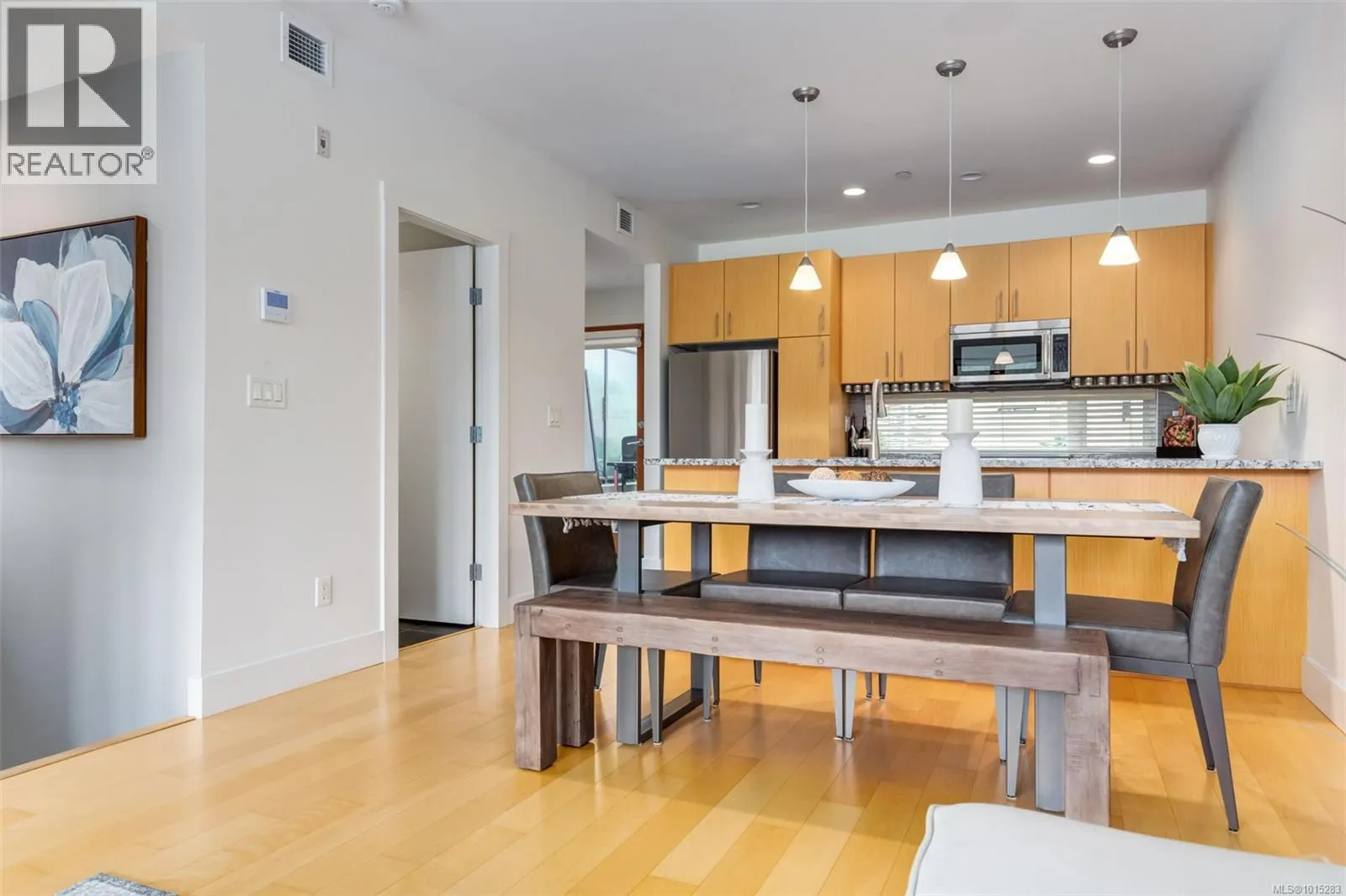 31 Cypress St
