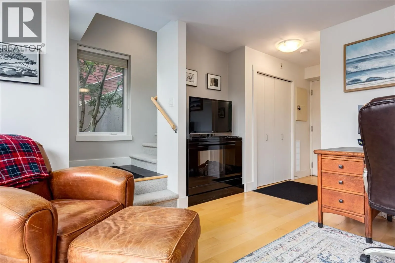 31 Cypress St