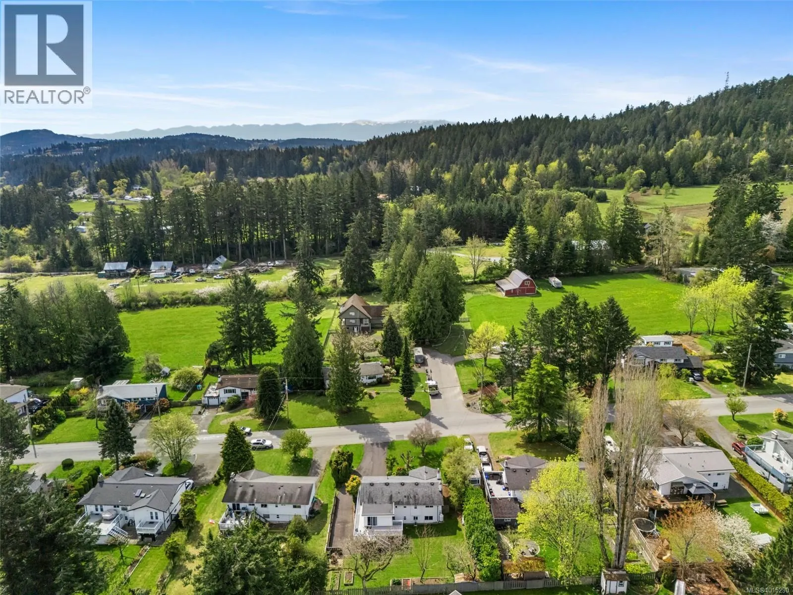 2498 Meadowland Dr