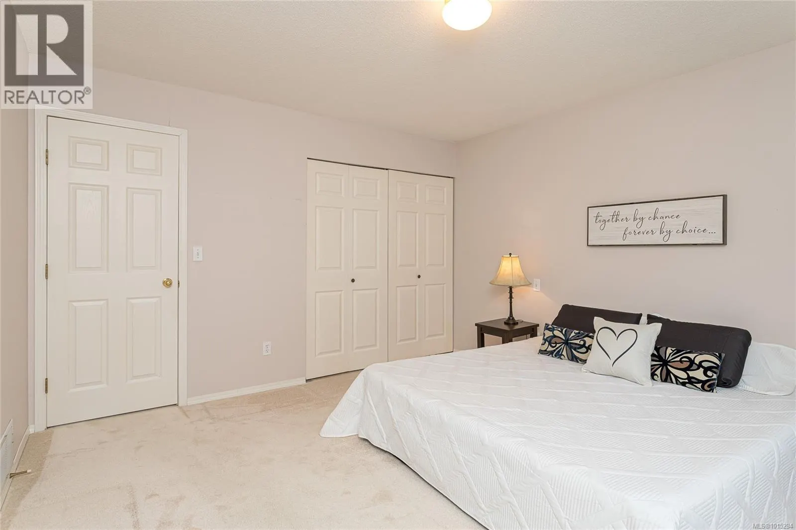 2389 Westhill Pl