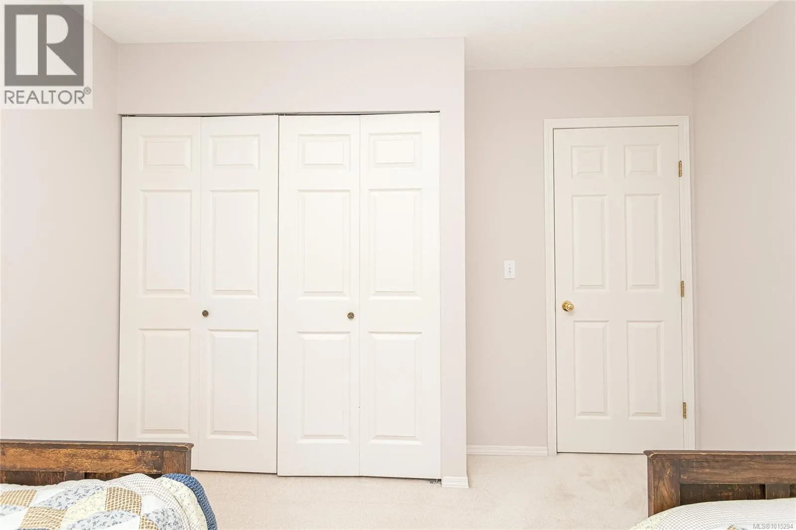 2389 Westhill Pl