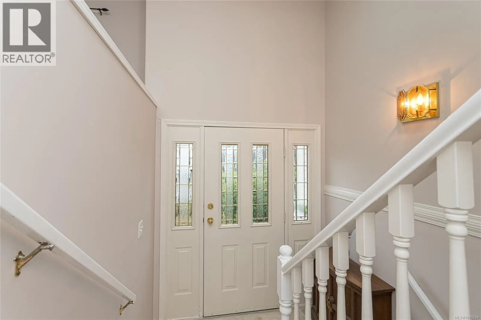 2389 Westhill Pl