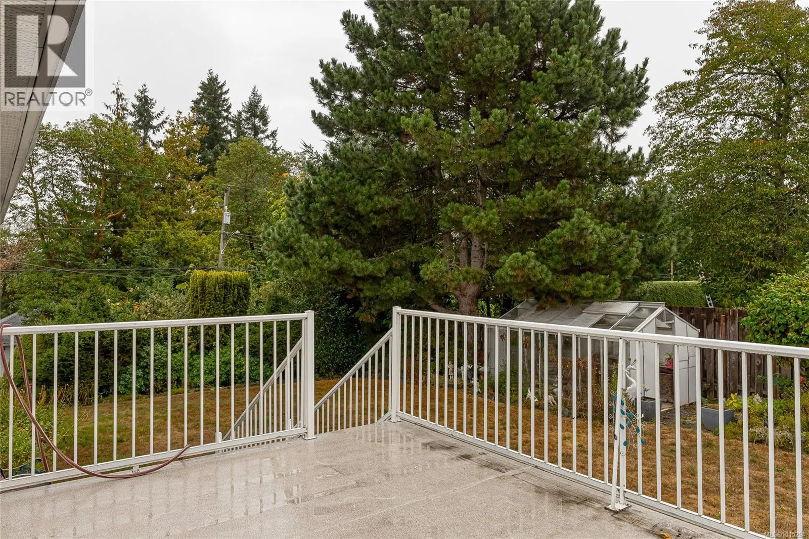 2389 Westhill Pl