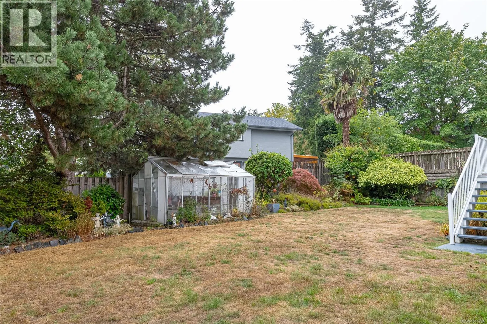2389 Westhill Pl