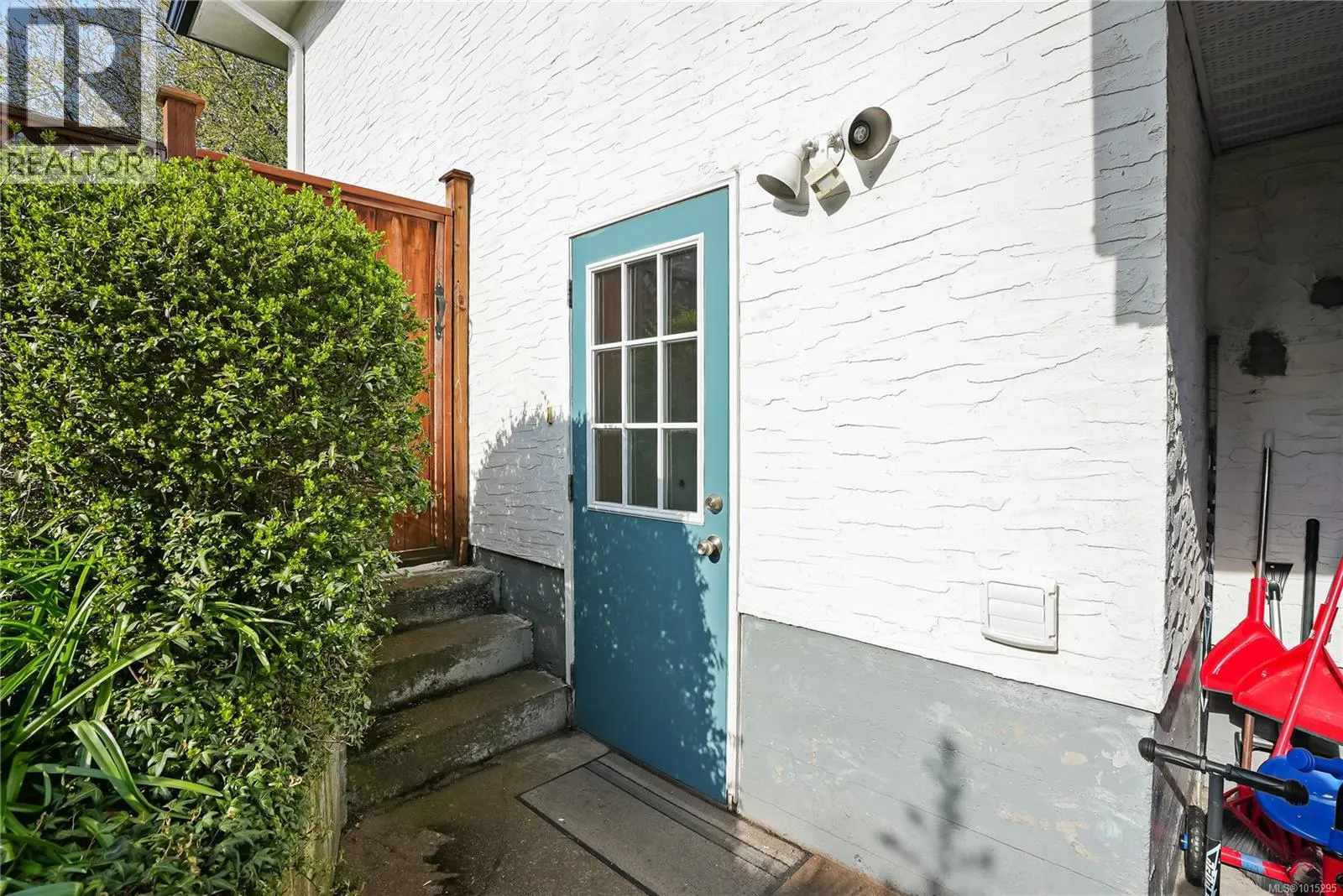1426 Westall Ave
