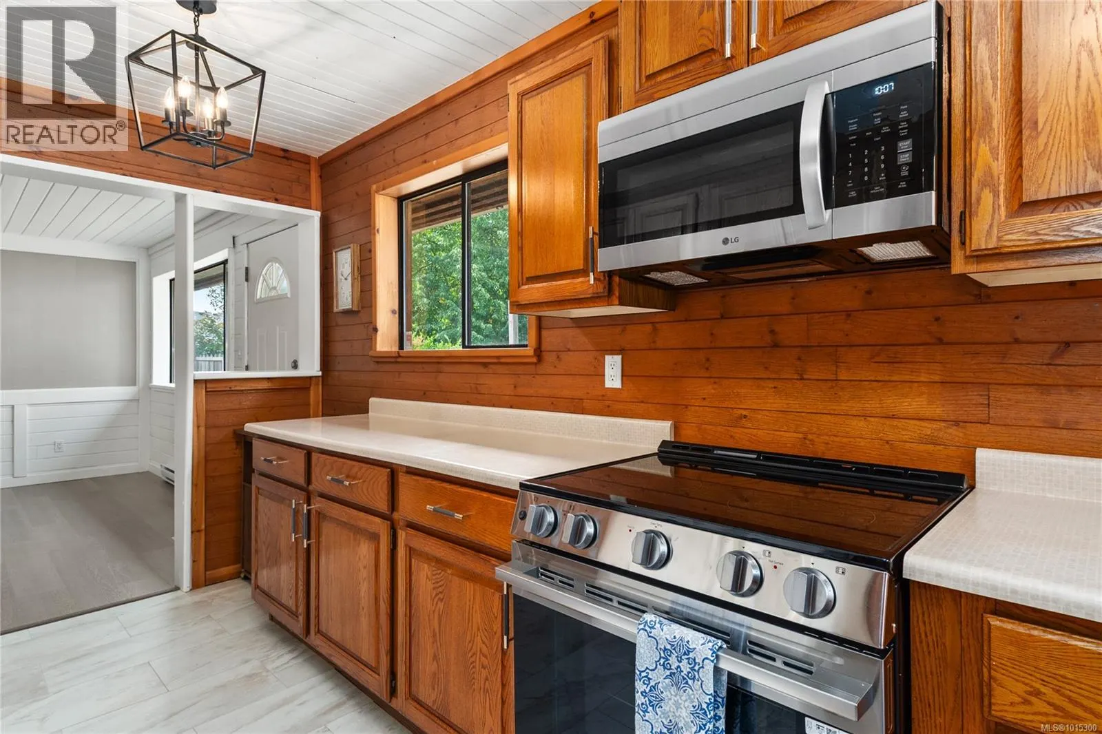 217 Larwood Rd