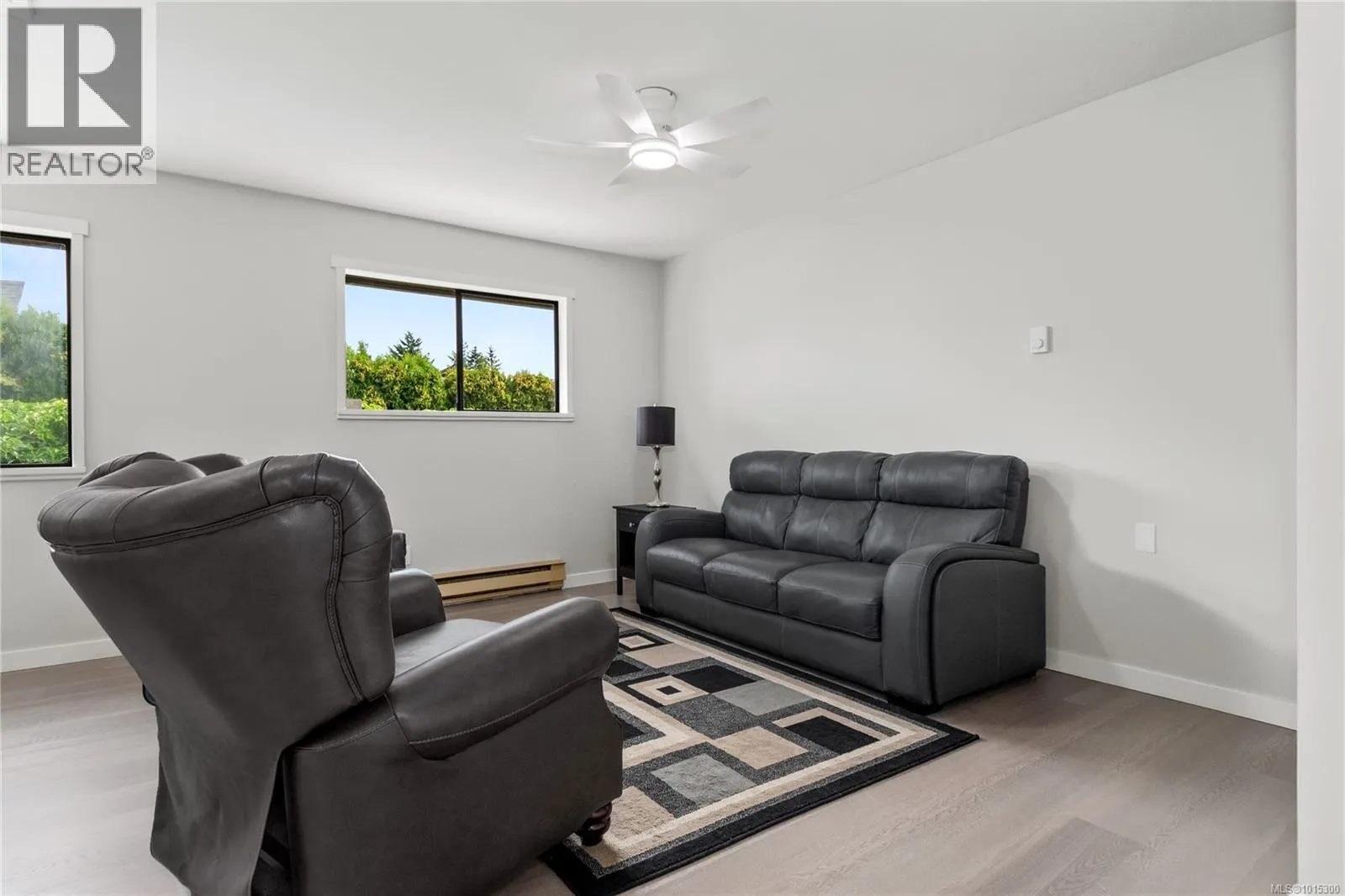 217 Larwood Rd