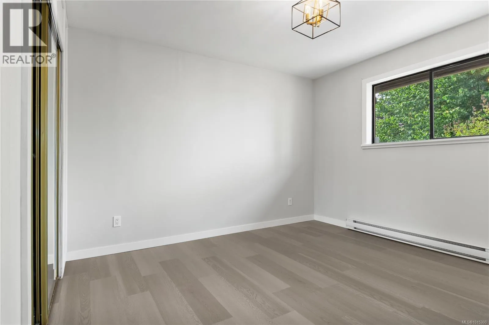 217 Larwood Rd