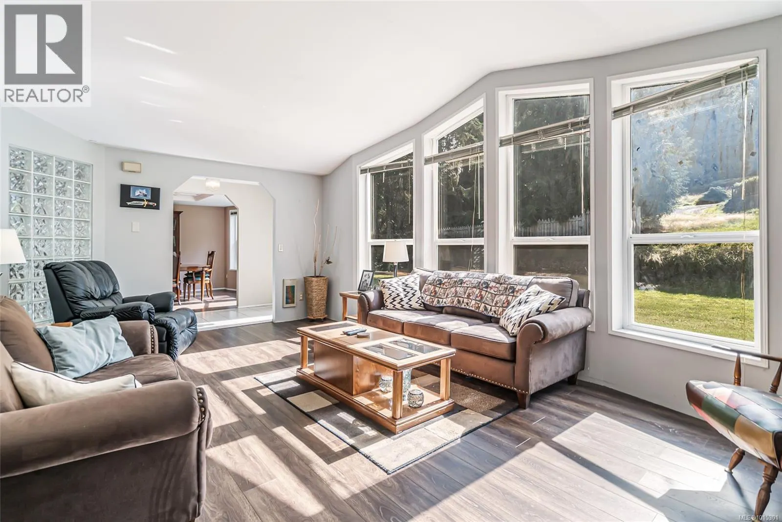 1122 Popham Rd