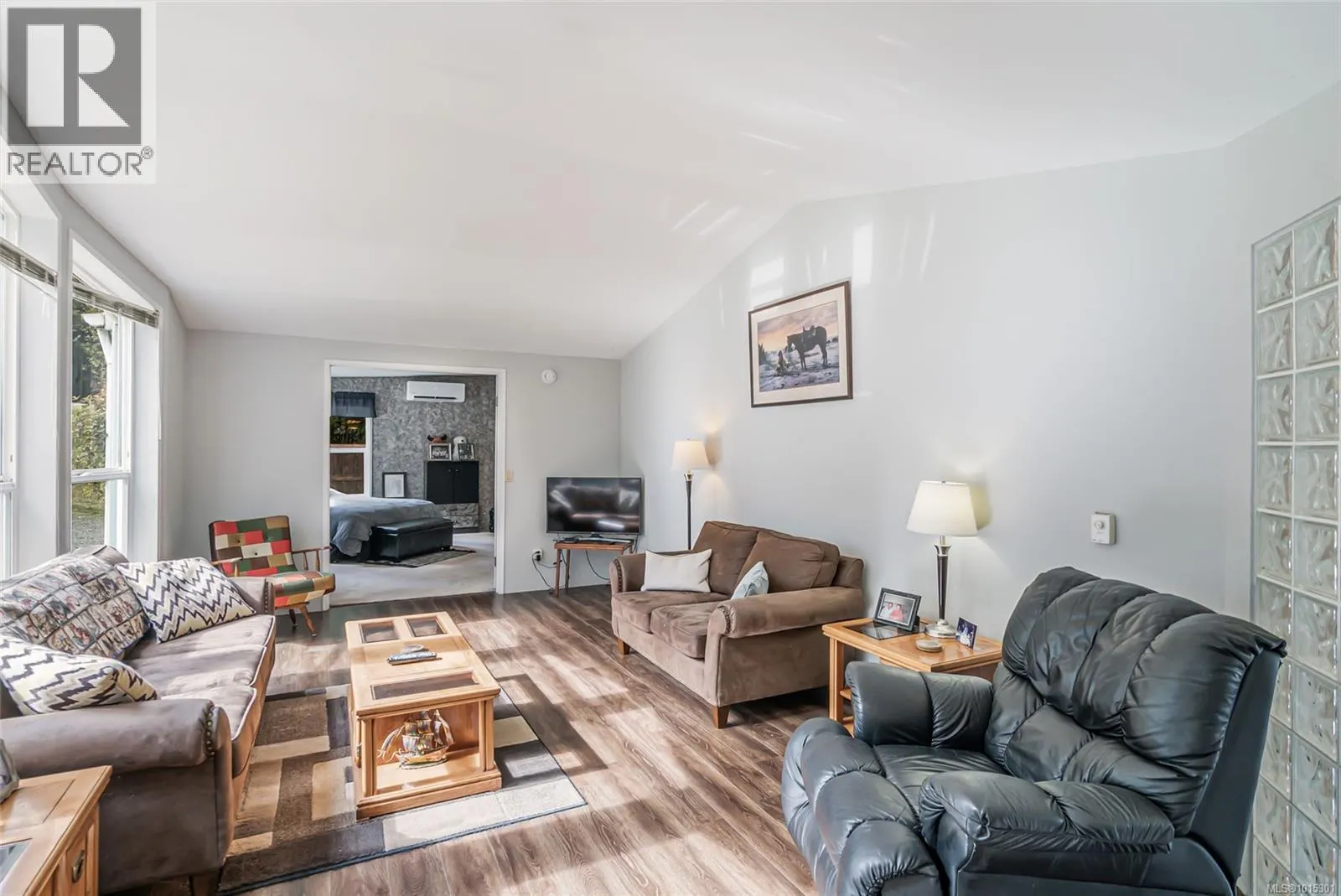 1122 Popham Rd
