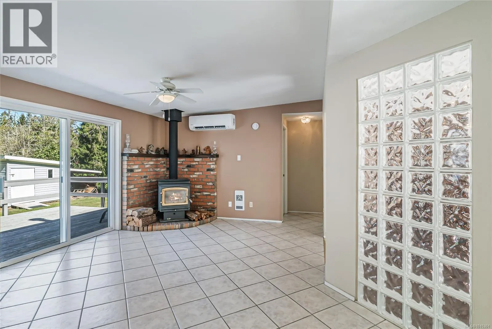 1122 Popham Rd