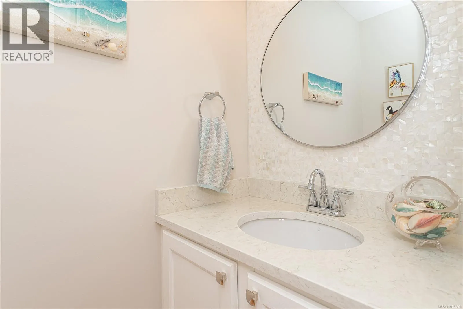 1221 Midiron Close