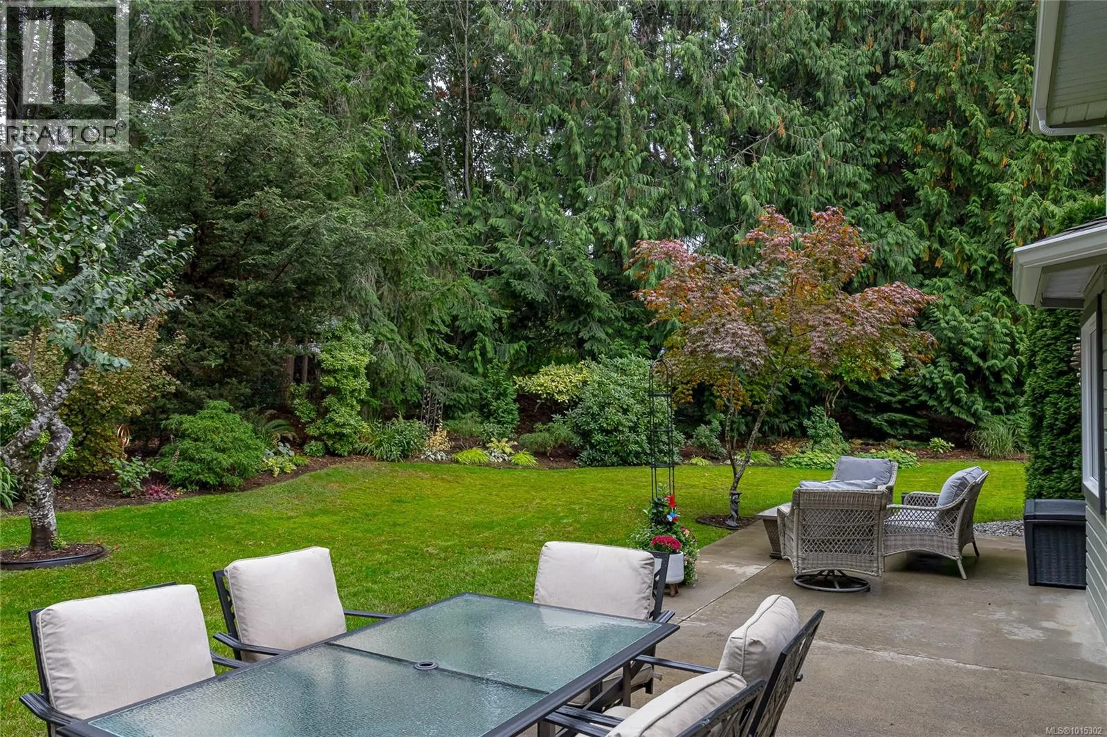 1221 Midiron Close