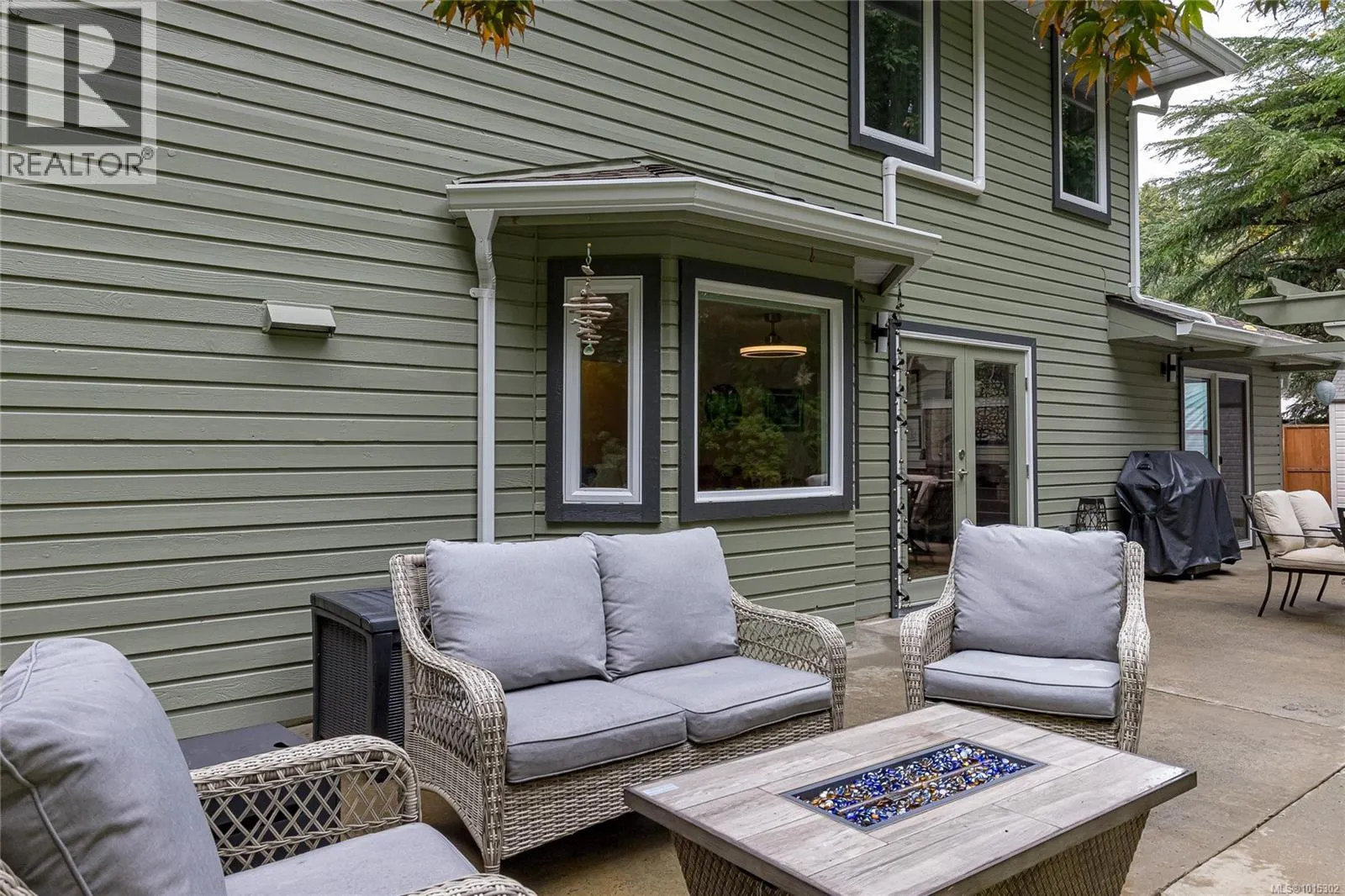 1221 Midiron Close