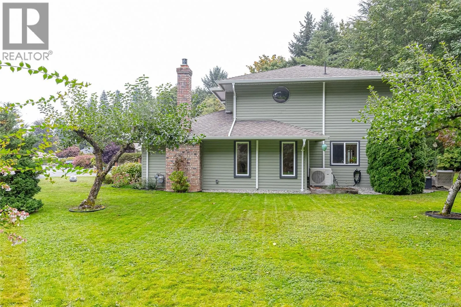 1221 Midiron Close