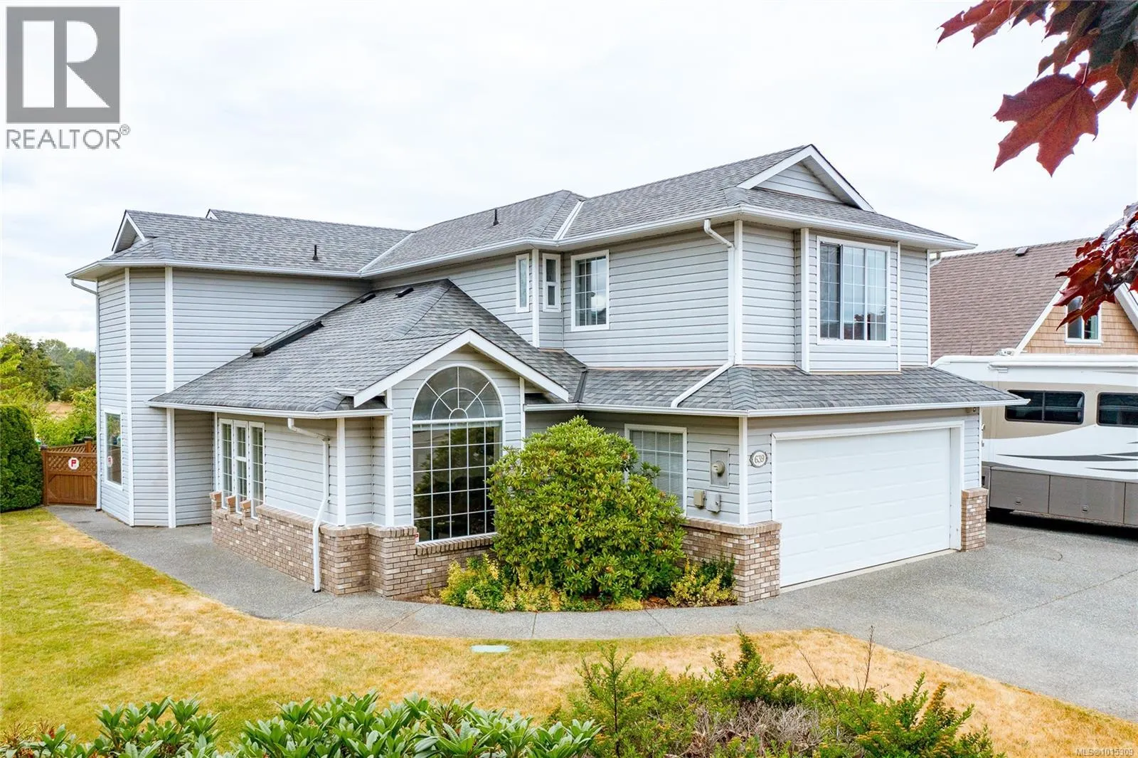 639 Eagle Tree Close
