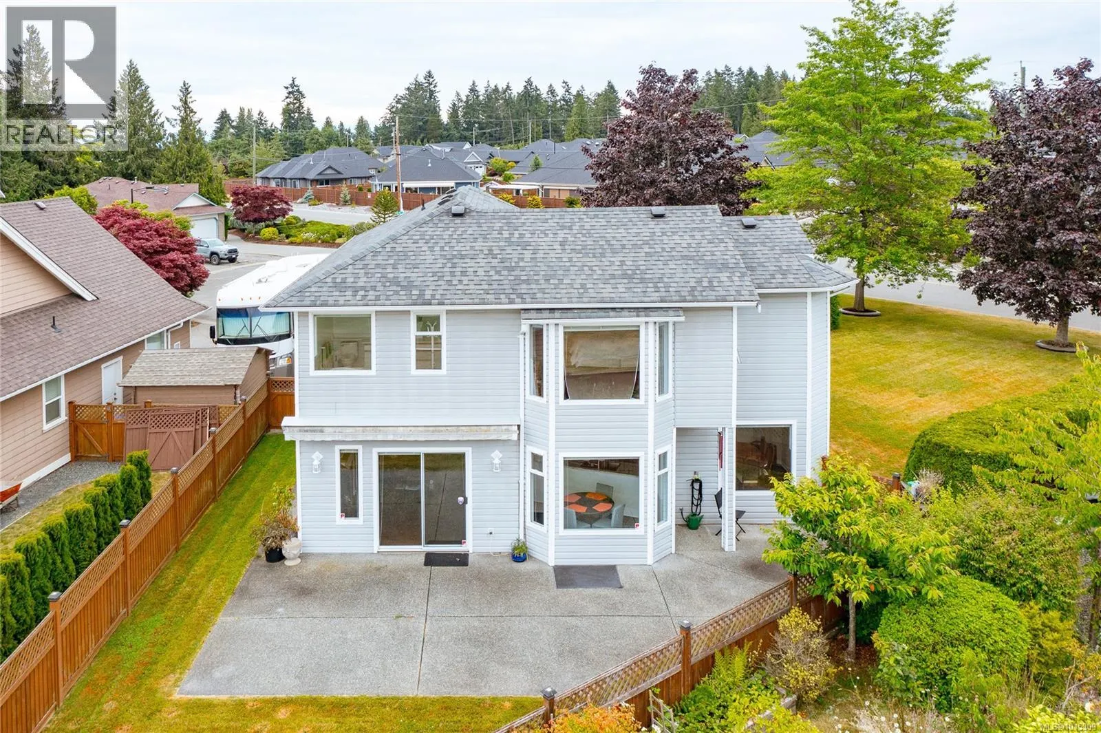 639 Eagle Tree Close