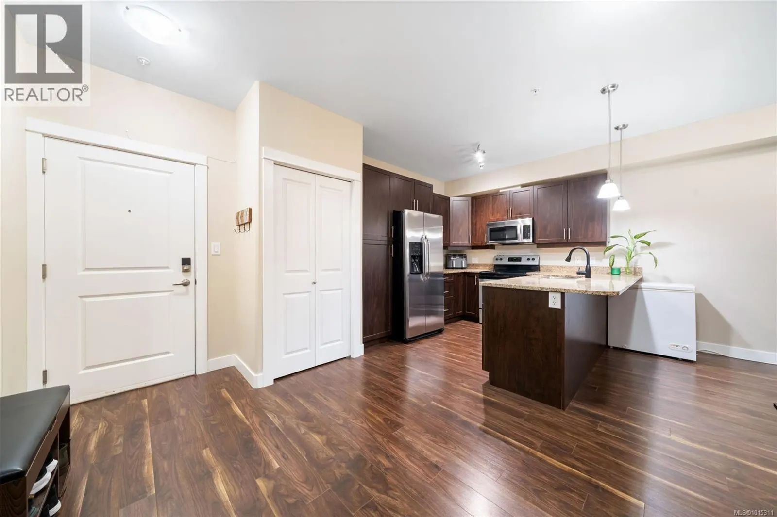113 938 Dunford Ave