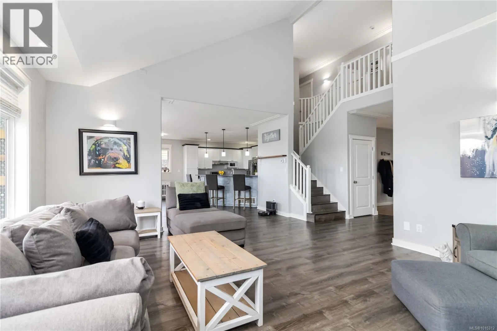 2270 Setchfield Ave