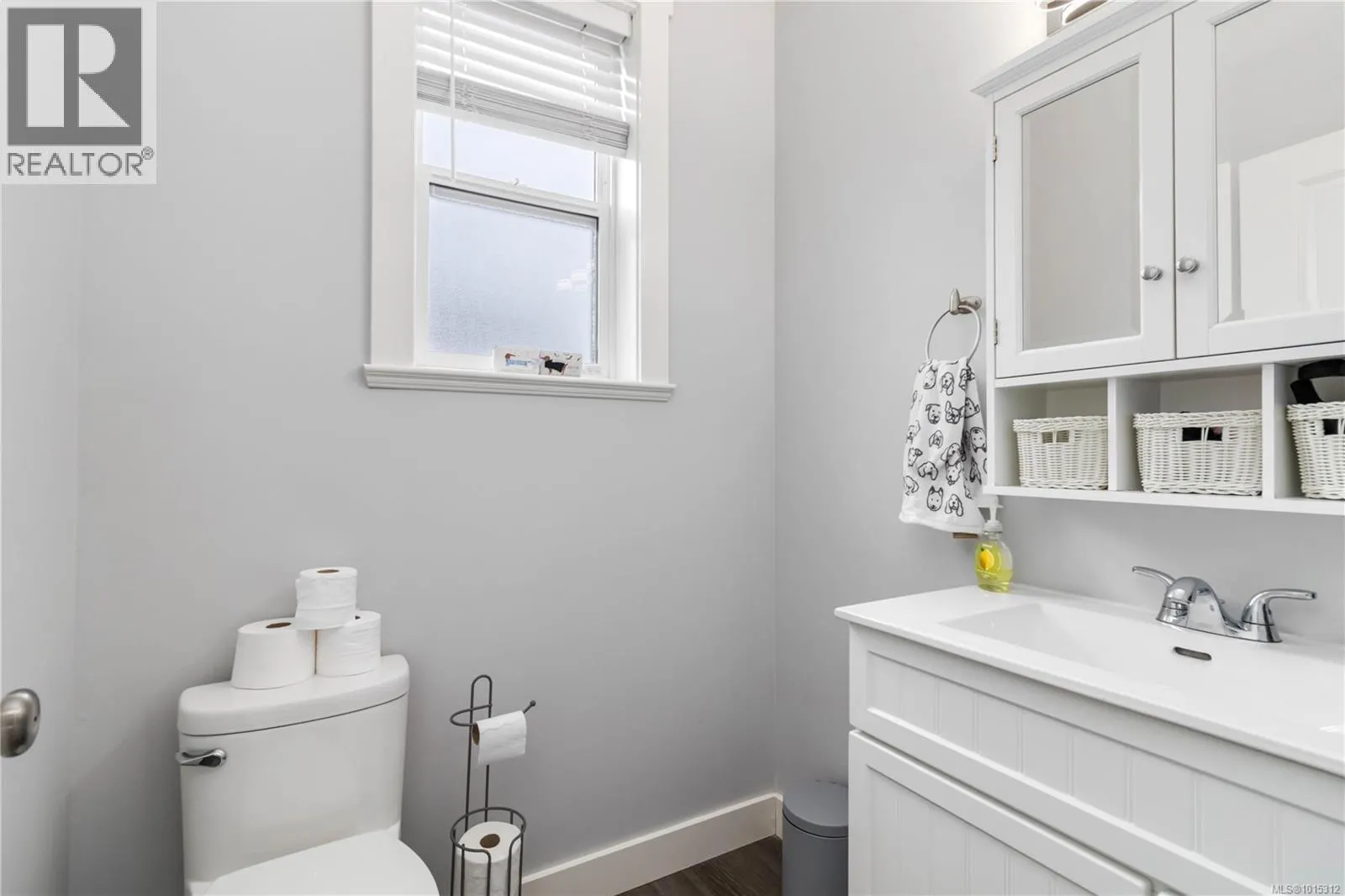 2270 Setchfield Ave