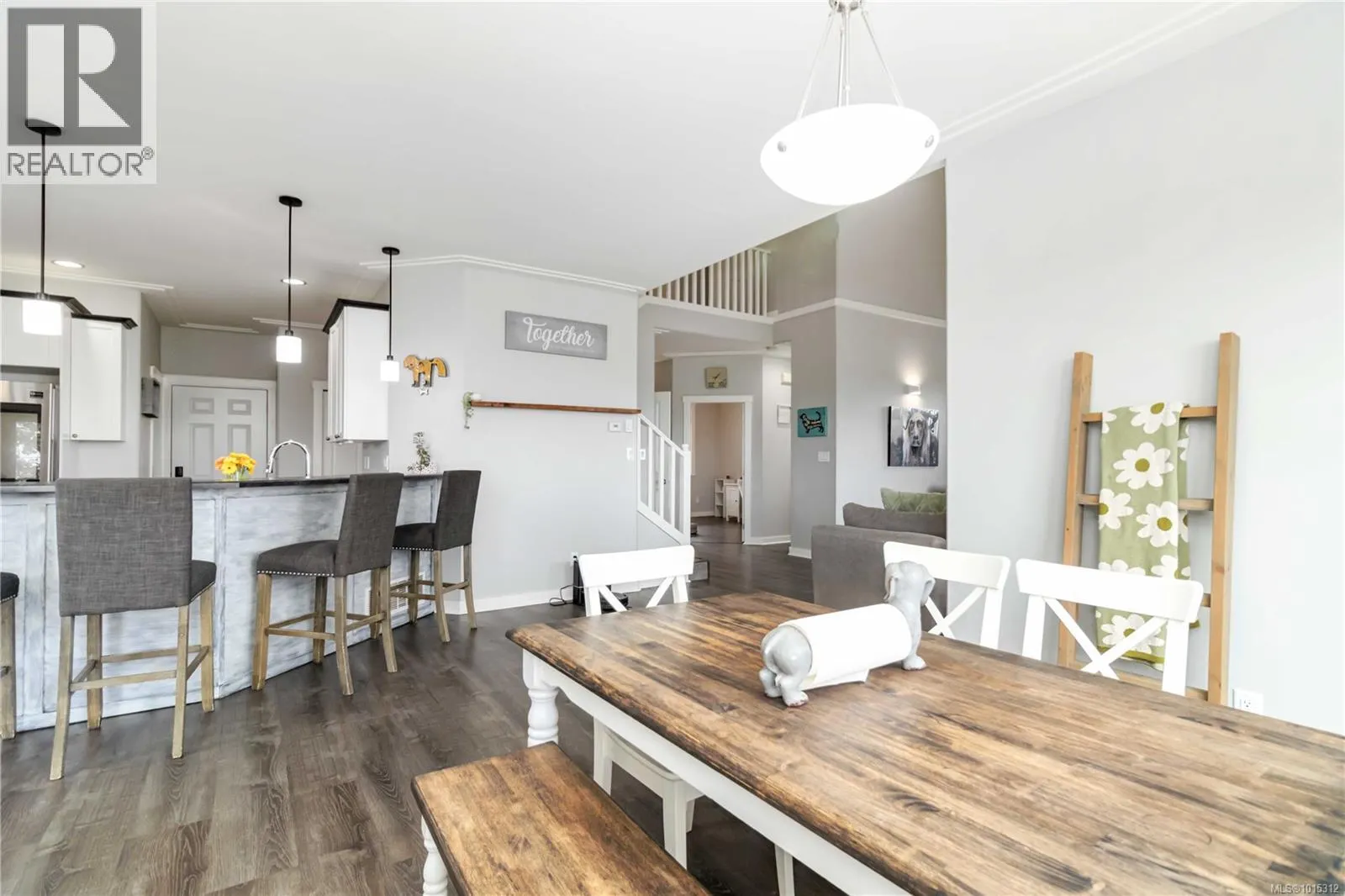 2270 Setchfield Ave