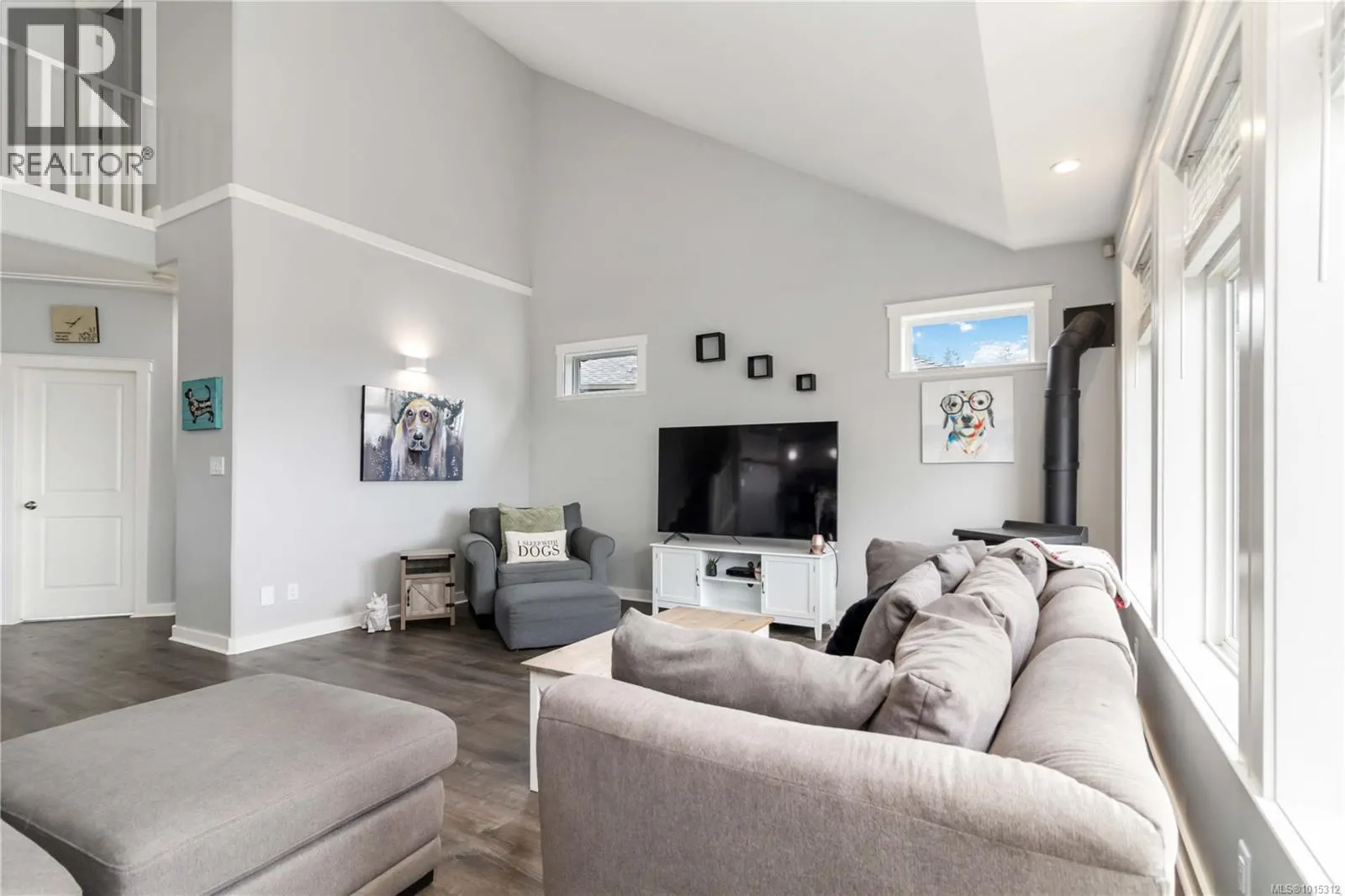 2270 Setchfield Ave