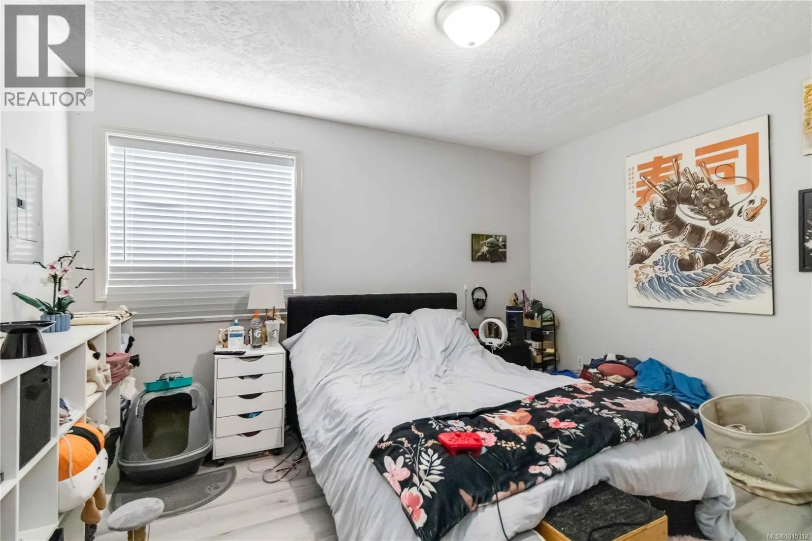 2270 Setchfield Ave