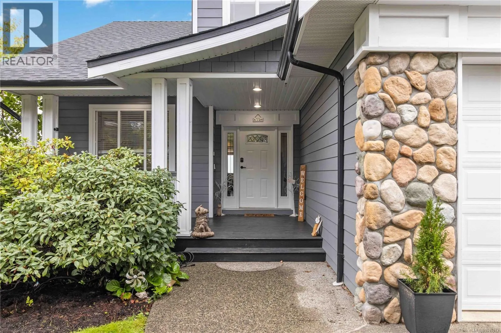 2270 Setchfield Ave