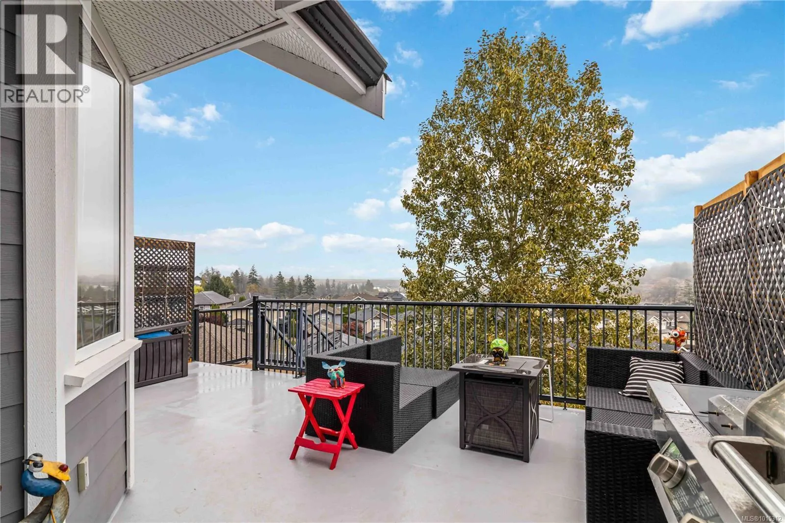 2270 Setchfield Ave