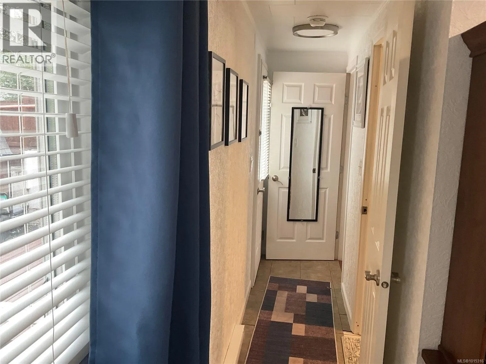 14 1074 Old Victoria Rd