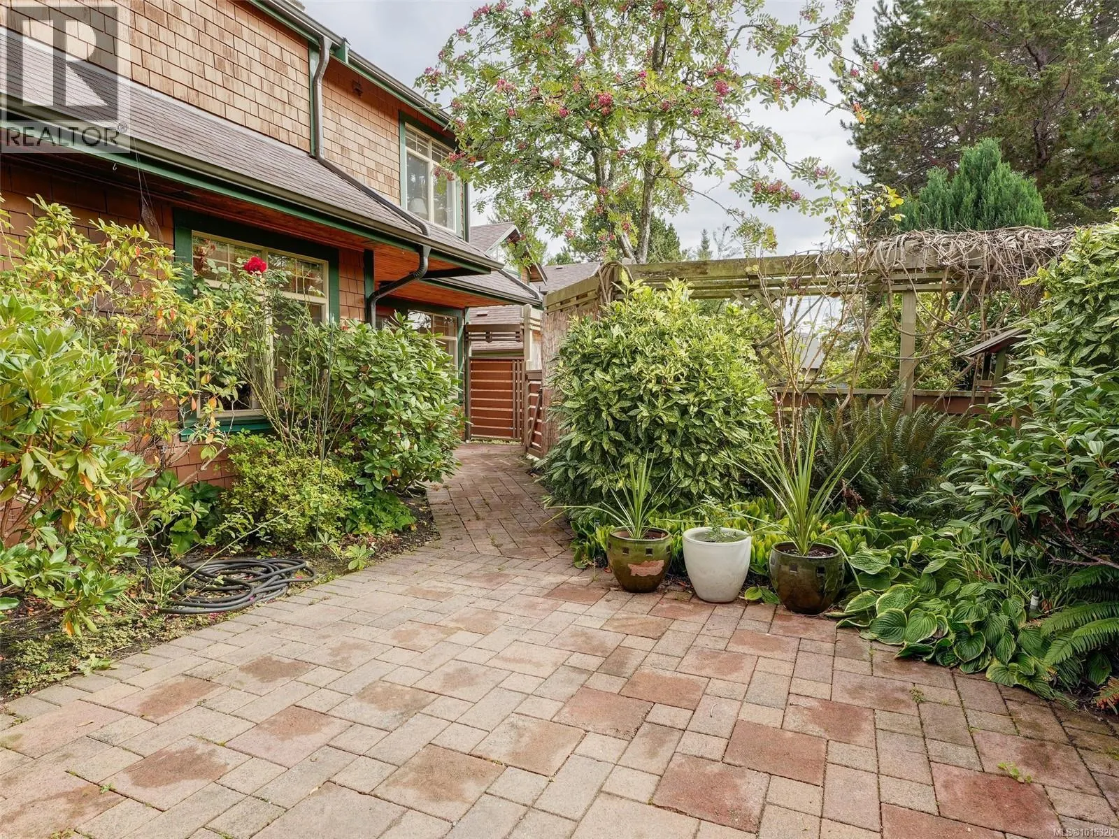1 2573 Kilgary Pl
