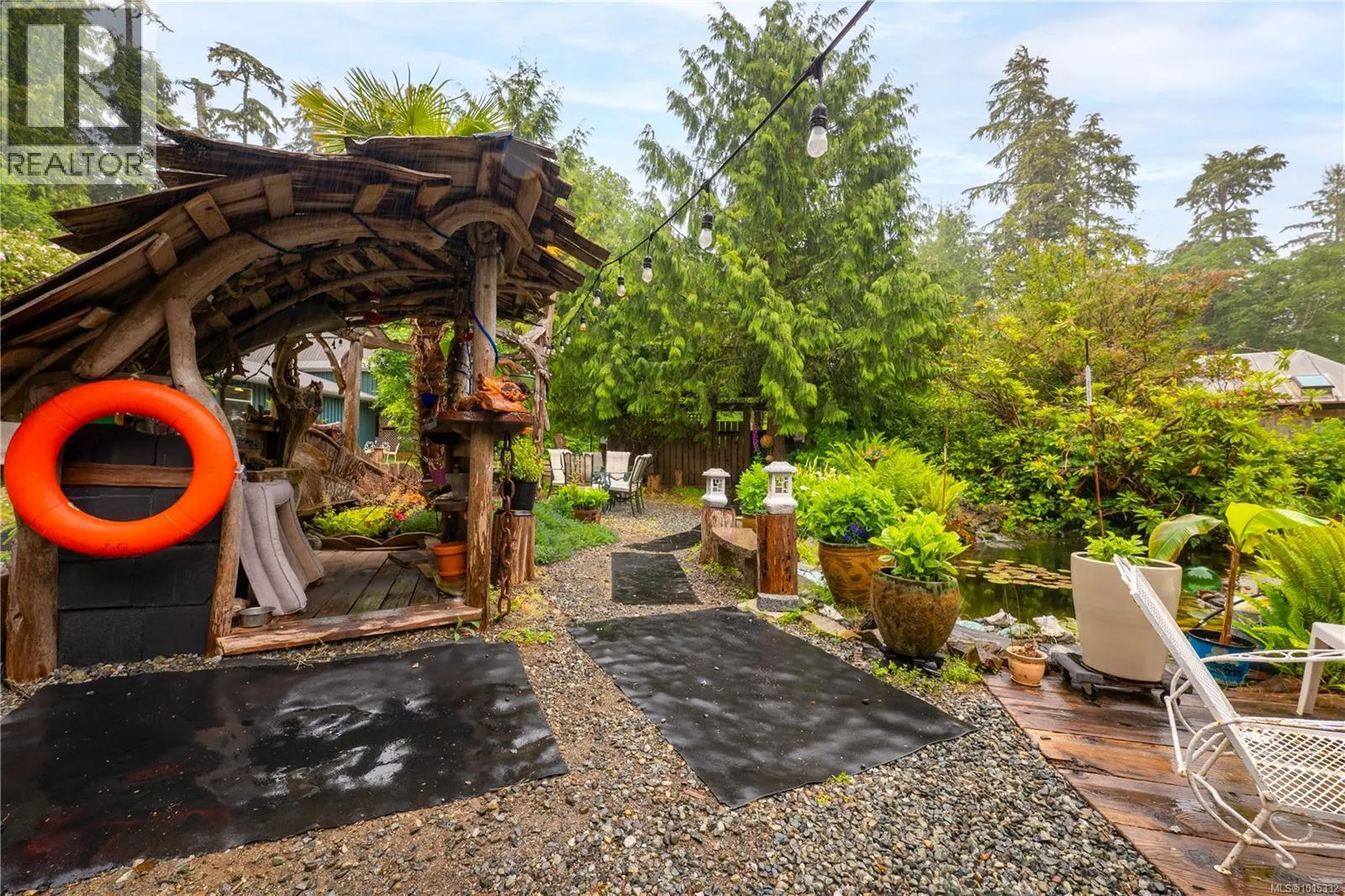 1364 Chesterman Beach Rd