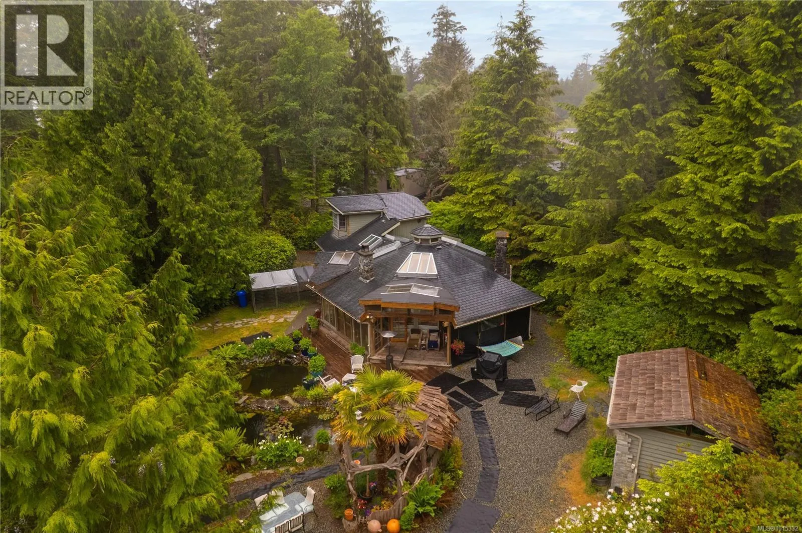 1364 Chesterman Beach Rd