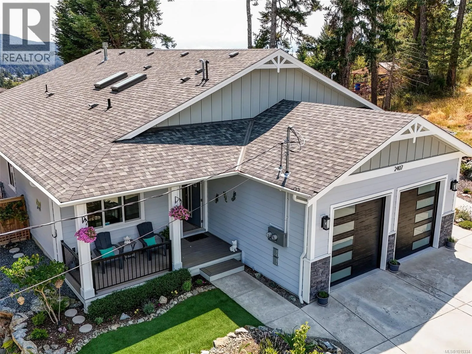2407 Mountain Heights Dr