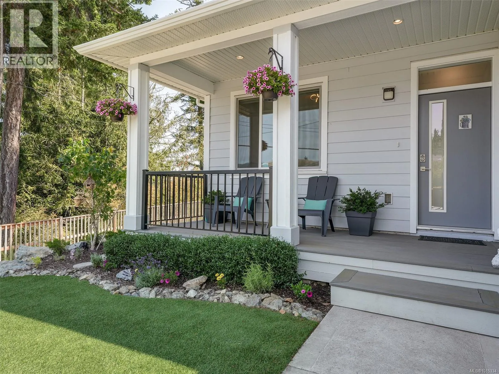 2407 Mountain Heights Dr