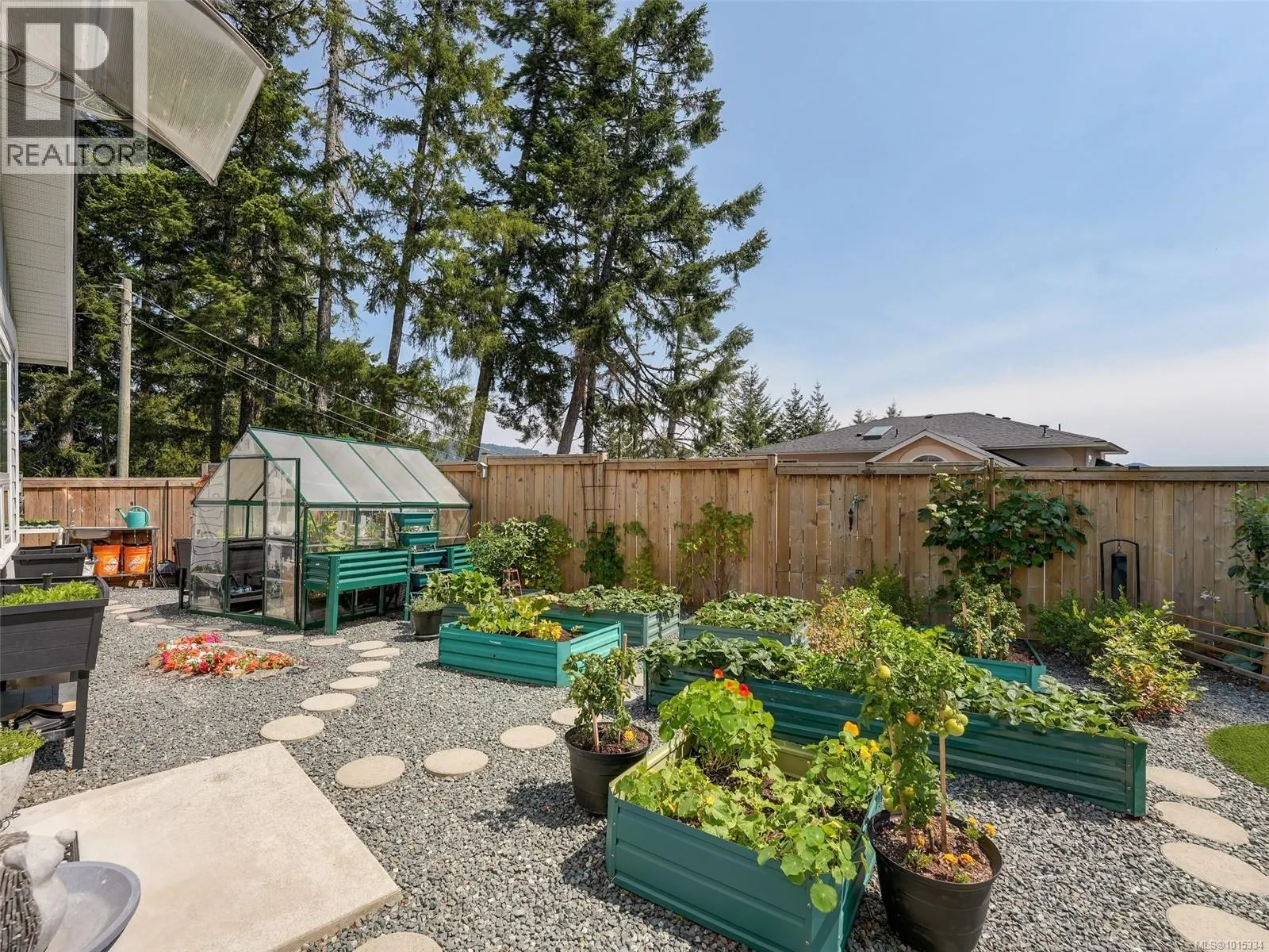 2407 Mountain Heights Dr