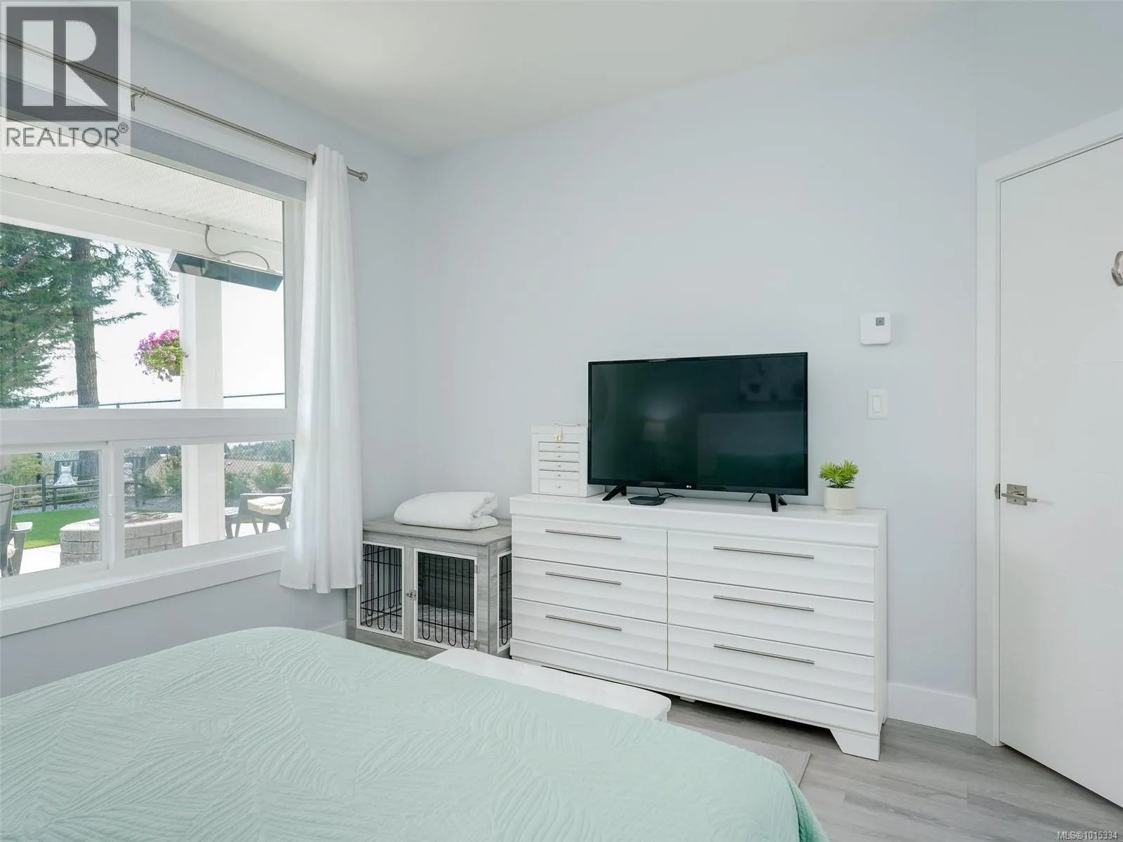2407 Mountain Heights Dr