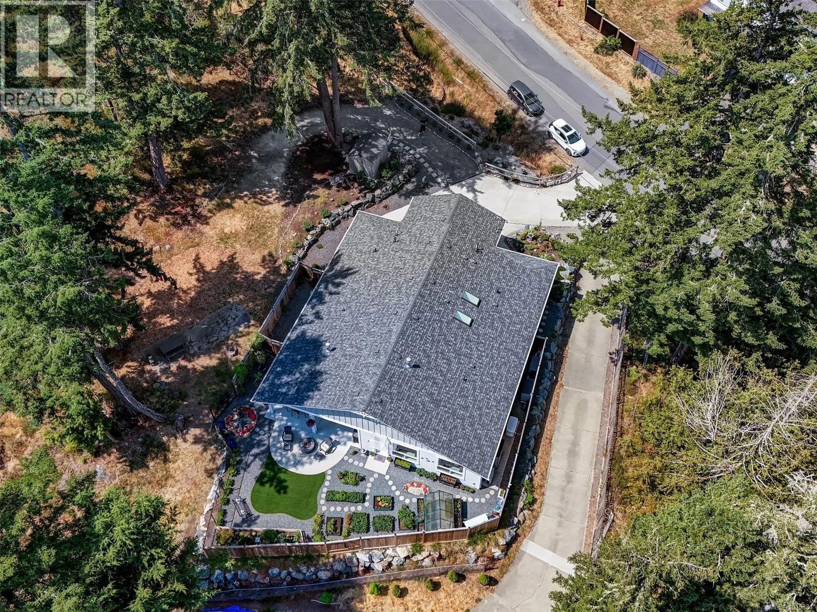 2407 Mountain Heights Dr
